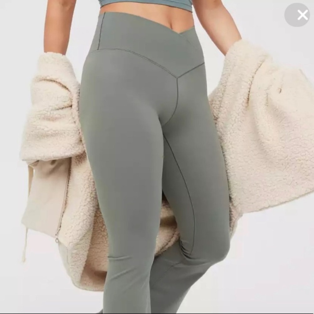 Aerie crossover flaire leggings
